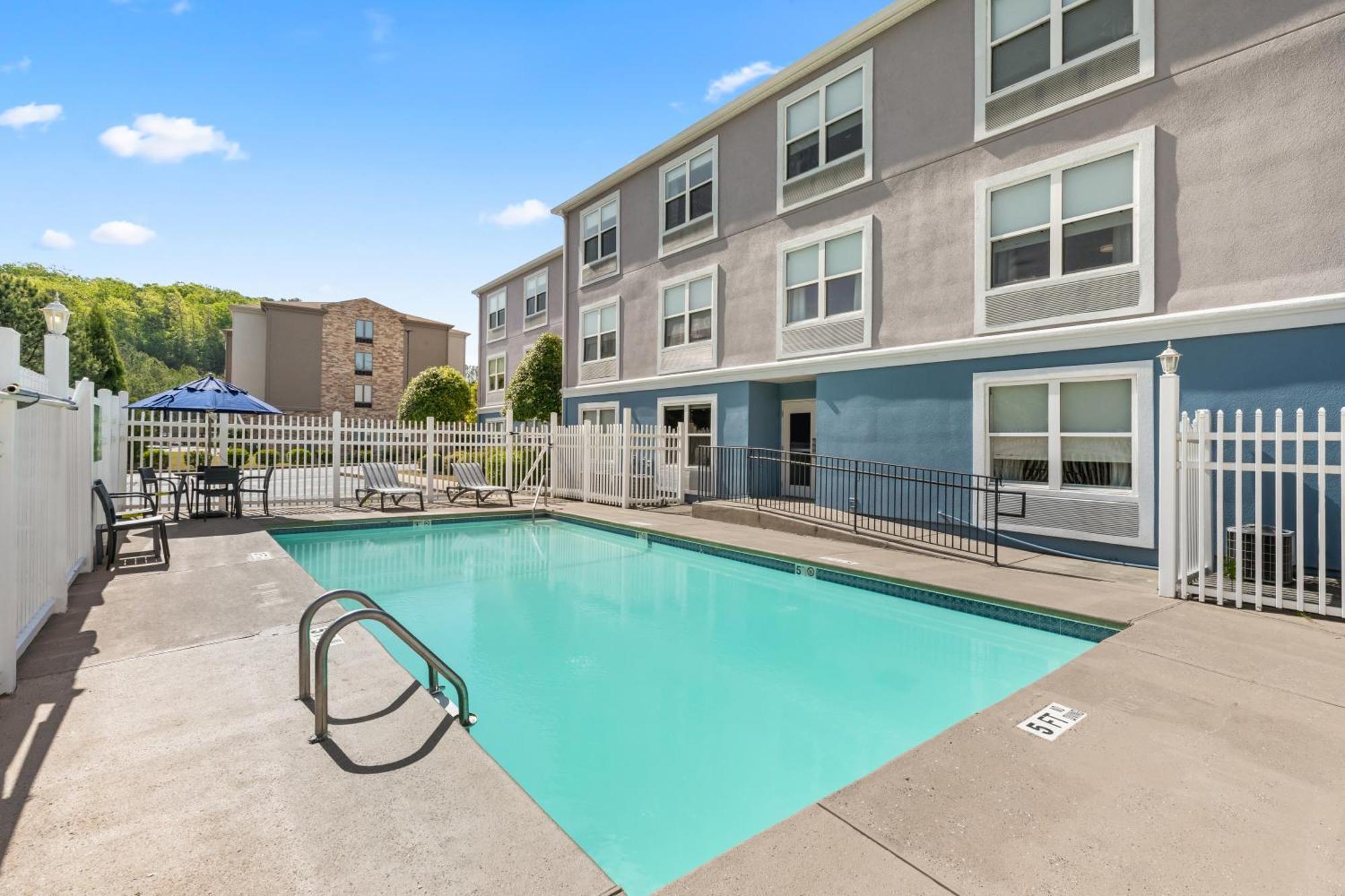 Comfort Inn & Suites Rome South Exterior foto